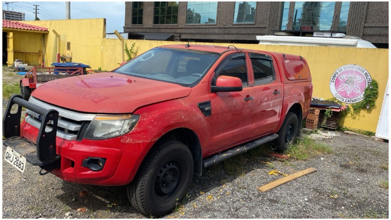 SUCATA I/Ford Ranger XL CD4 22H Ano: 2015/2015 — foto 4 de 4