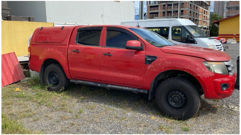 SUCATA I/Ford Ranger XL CD4 22H Ano: 2015/2015 — foto 3 de 4