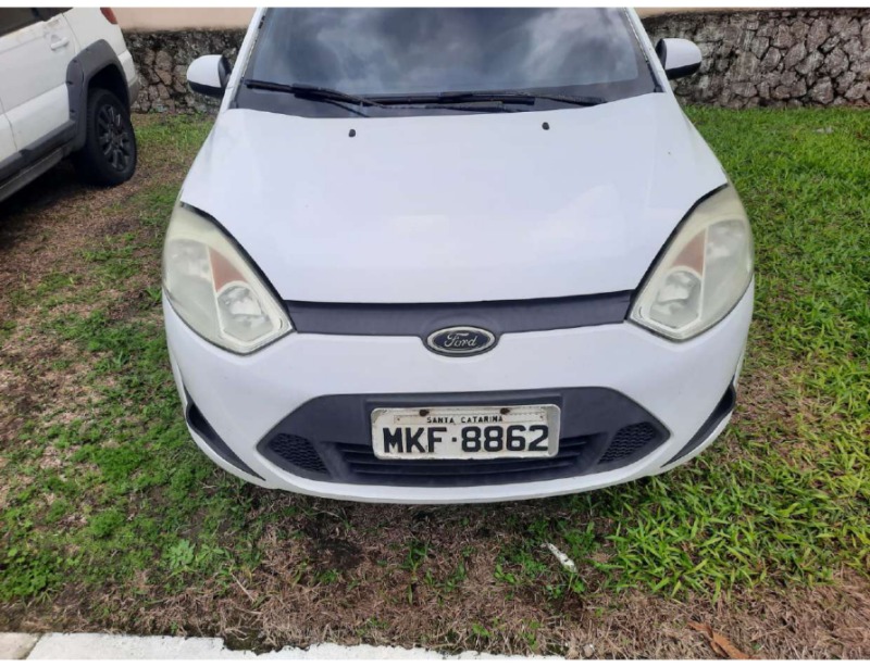 AUTOMOVEL Ford/Fiesta Ano: 2012/2012 — foto 6 de 6