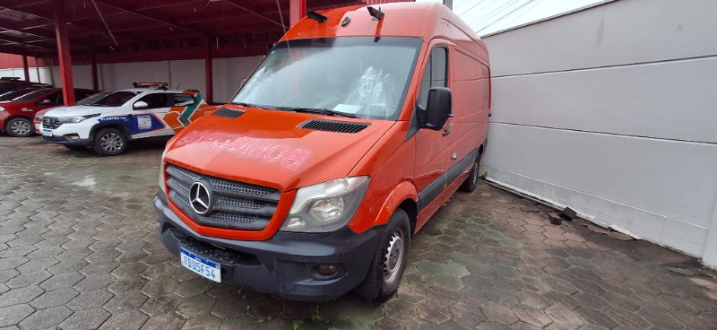 AUTOMOVEL I/M.Benz CDI SPR TCA AMB Ano: 2019/2019 — foto 3 de 3