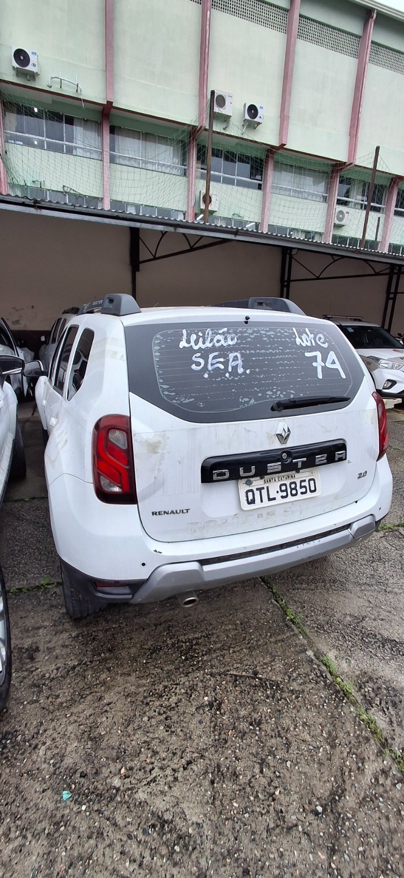 AUTOMOVEL Renault/Duster 20 D 4x4 Ano: 2019/2020 — foto 3 de 3