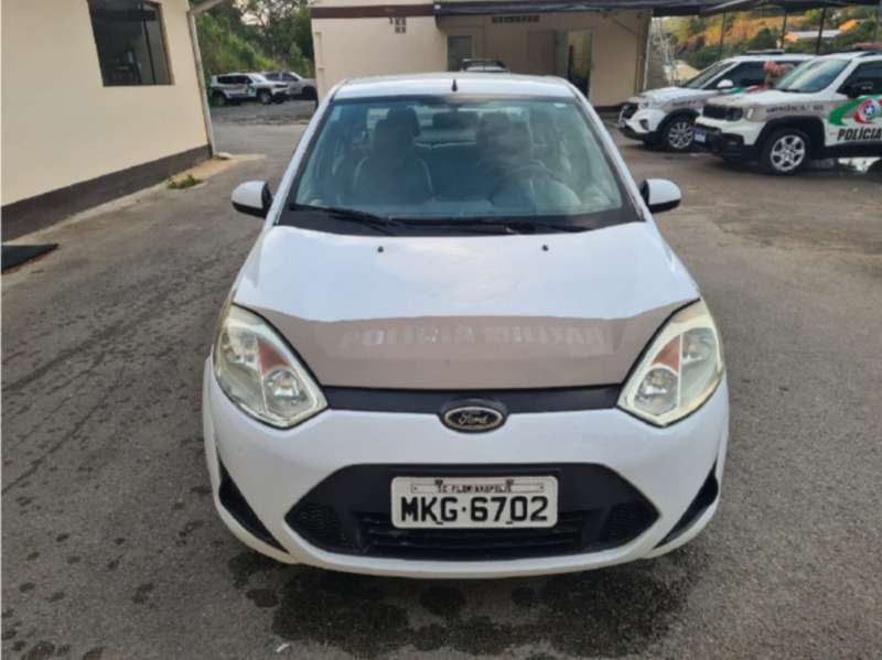 AUTOMOVEL Ford/Fiesta Sedan Ano: 2012/2012 — foto 4 de 4