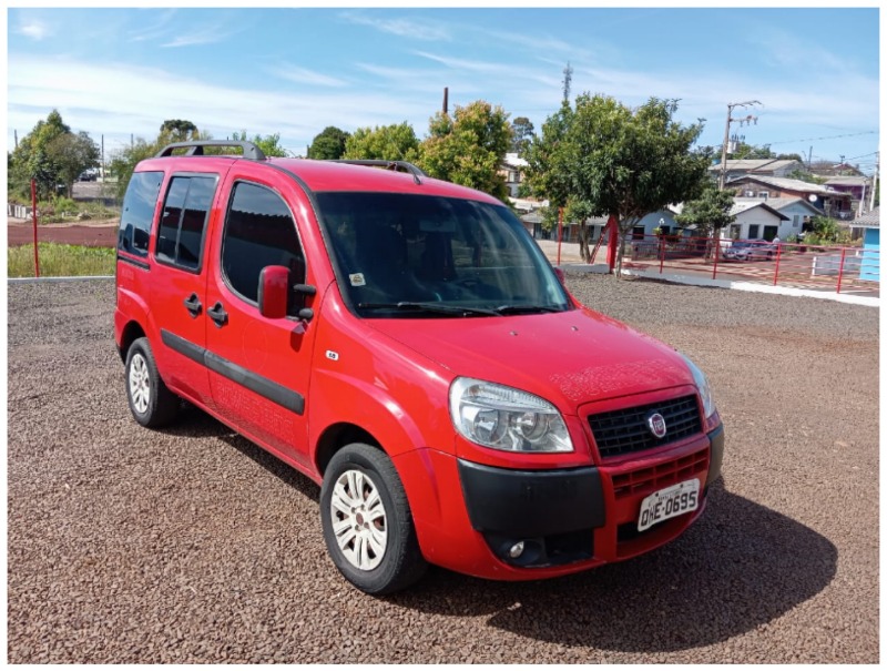 AUTOMOVEL Fiat/Doblo Ano: 2014/2014 — foto 3 de 3