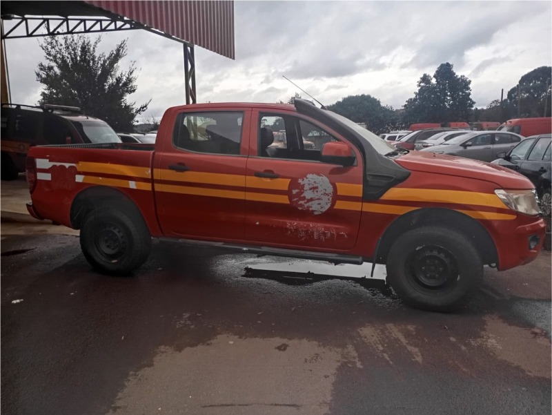 AUTOMOVEL I/Ford Ranger XL CD4 22H Ano: 2014/2014 — foto 4 de 5