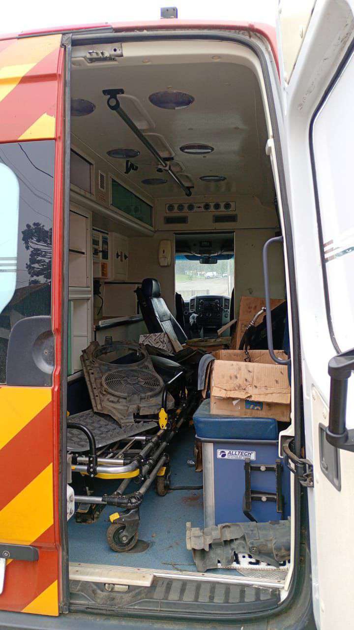 SUCATA I/M.Benz 415 Alltech Amb Ano: 2018/2019 — foto 3 de 4