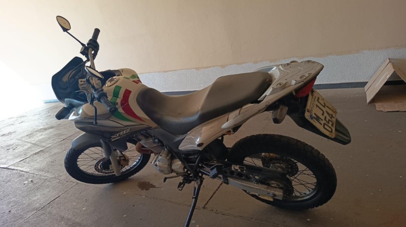 MOTOCICLETA Honda/XRE 300 Ano: 2011/2012 — foto 5 de 6