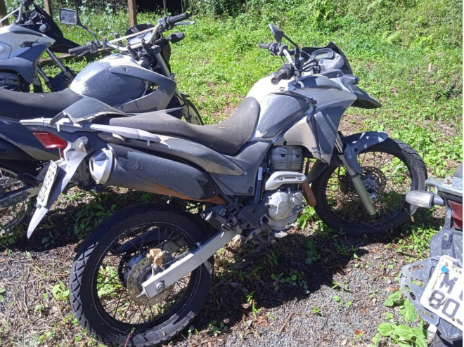 MOTOCICLETA Honda/XRE 300 Ano: 2015/2015 — foto 3 de 4