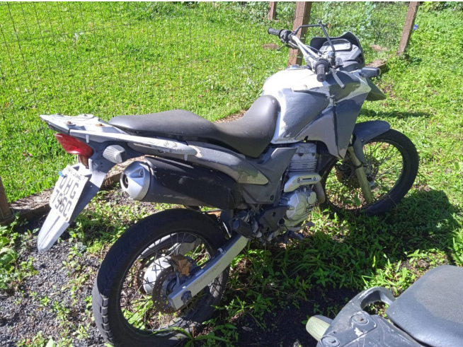 MOTOCICLETA Honda/XRE 300 Ano: 2015/2015 — foto 3 de 4