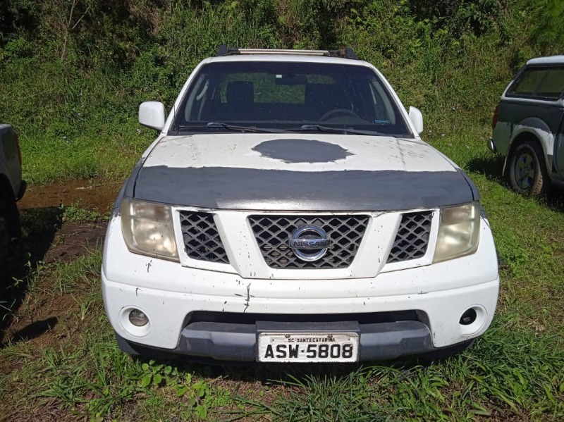 AUTOMOVEL Nissan/Frontier Ano: 2012/2013 — foto 4 de 5