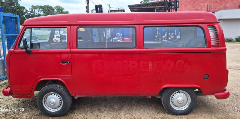 AUTOMOVEL VW/Kombi Ano: 2009/2010 — foto 3 de 4