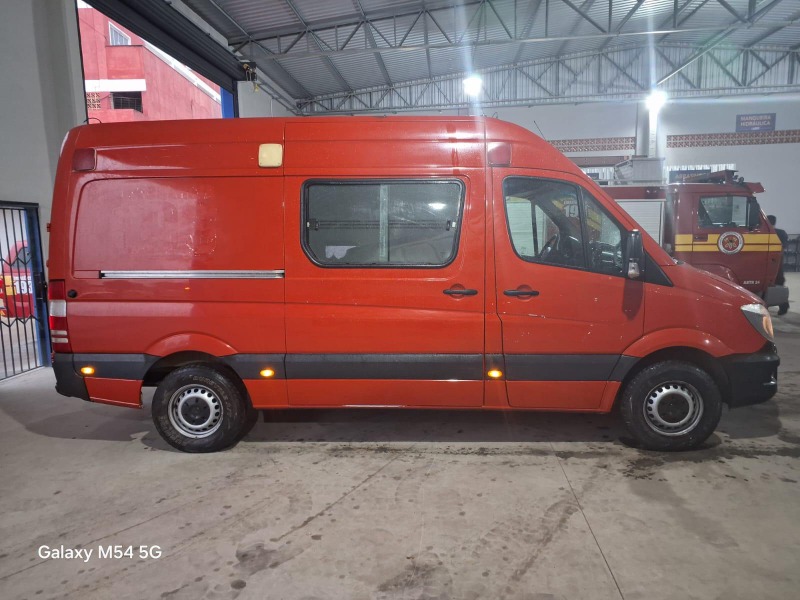 AUTOMOVEL I/M.Benz CDI SPR TCA AMB Ano: 2016/2017 — foto 4 de 6