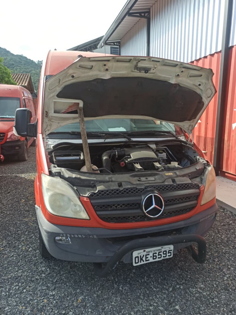 AUTOMOVEL I/M.Benz CDI SPR TCA AMB Ano: 2013/2014 — foto 4 de 4