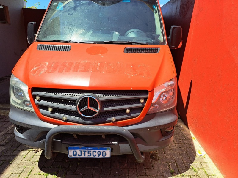 AUTOMOVEL I/M.Benz CDI SPR TCA AMB Ano: 2019/2019 — foto 4 de 4