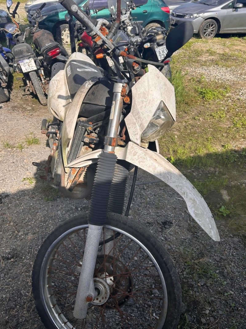 SUCATA Yamaha/Lander XTZ 250 Ano: 2013/2014 — foto 5 de 5