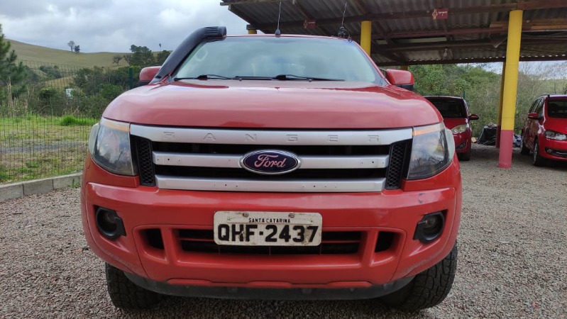 SUCATA I/Ford Ranger XL CD4 22H Ano: 2014/2014 — foto 4 de 4