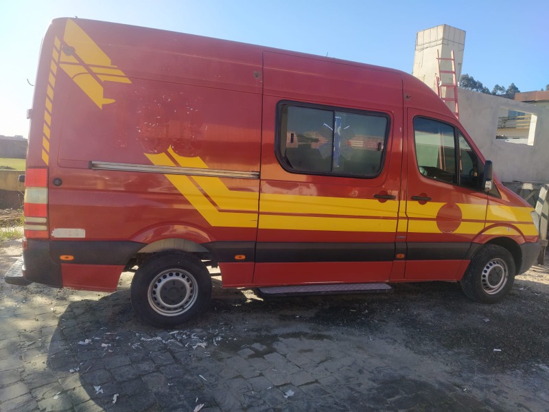 AUTOMOVEL I/M.Benz CDI SPR TCA AMB Ano: 2015/2016 — foto 3 de 3
