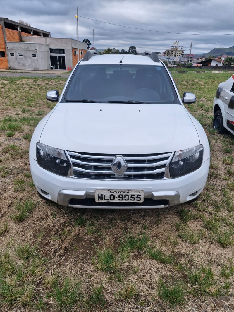 AUTOMOVEL Renault/Duster Ano: 2013/2014 — foto 3 de 3