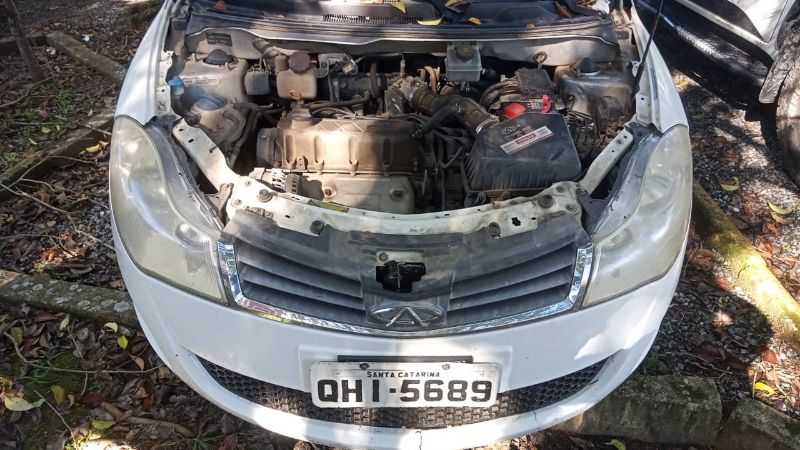 AUTOMOVEL I/Chery Celer 1.5 Ano: 2014/2015 — foto 3 de 3