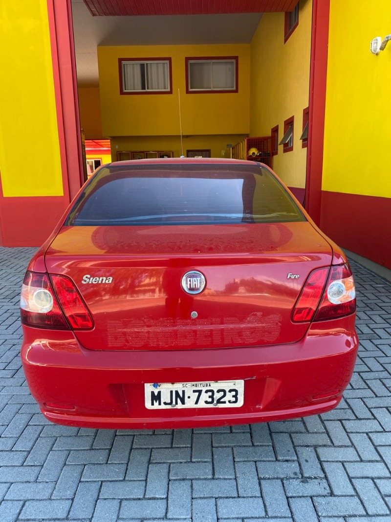 AUTOMOVEL I/Fiat Siena Ano: 2012/2012 — foto 4 de 5