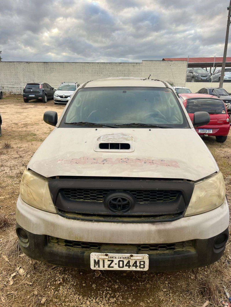 AUTOMOVEL I/Toyota Hilux CD 4X4 Ano: 2011/2011 — foto 4 de 5