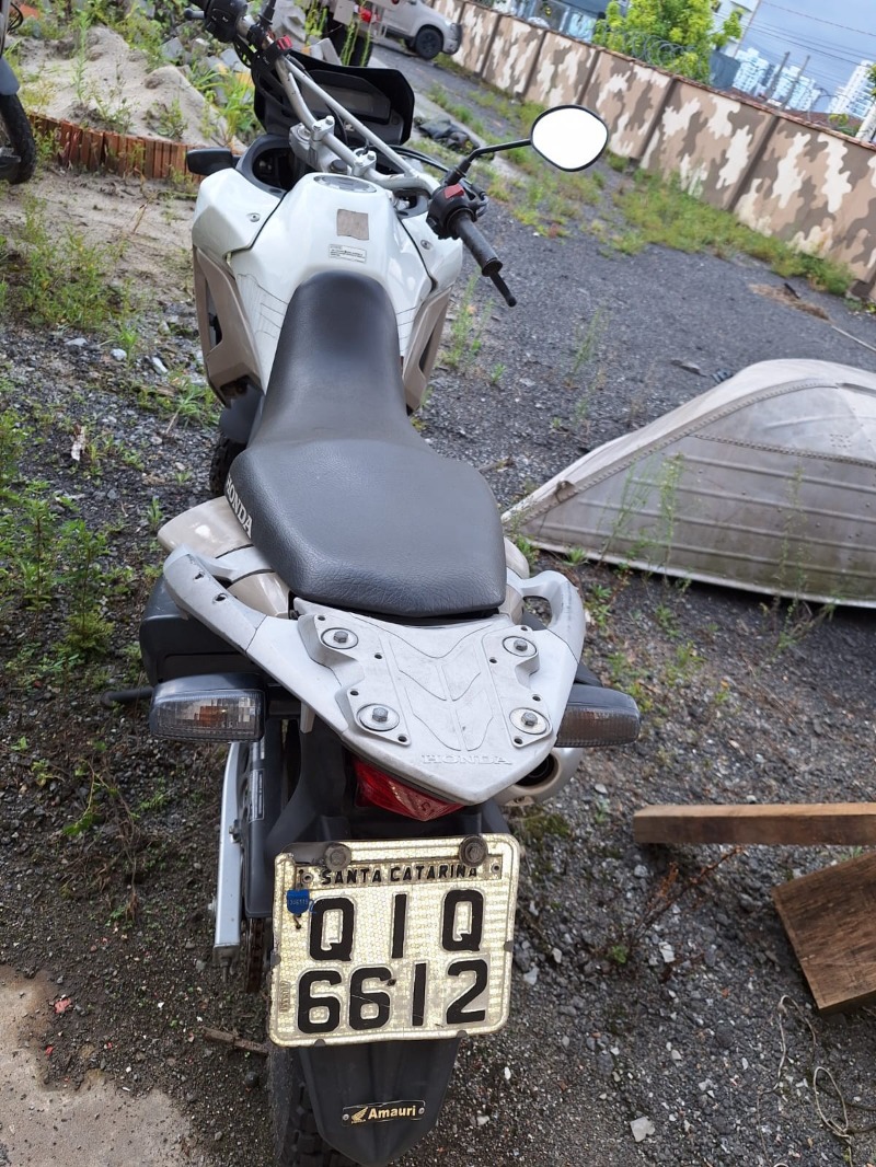 MOTOCICLETA Honda/XRE 300 Ano: 2017/2016 — foto 3 de 3