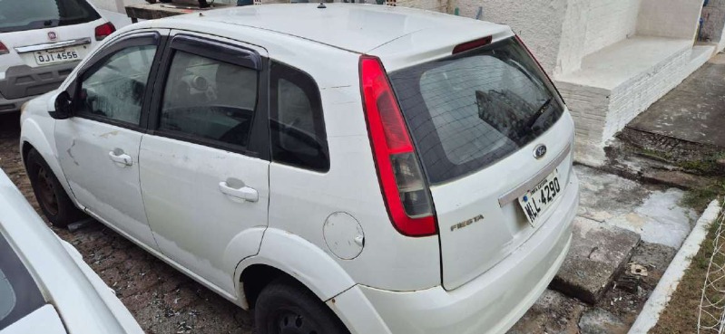 AUTOMOVEL Ford/Fiesta Ano: 2013/2014 — foto 4 de 5