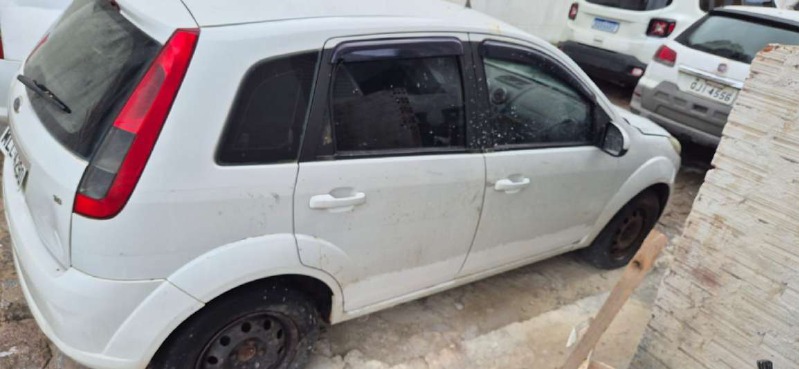 AUTOMOVEL Ford/Fiesta Ano: 2013/2014 — foto 3 de 5