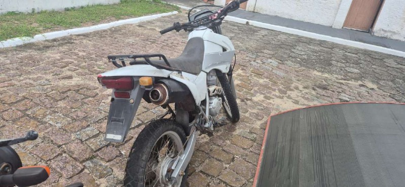 MOTOCICLETA Honda/XR 250 Tornardo Ano: 2005/2005 — foto 3 de 4