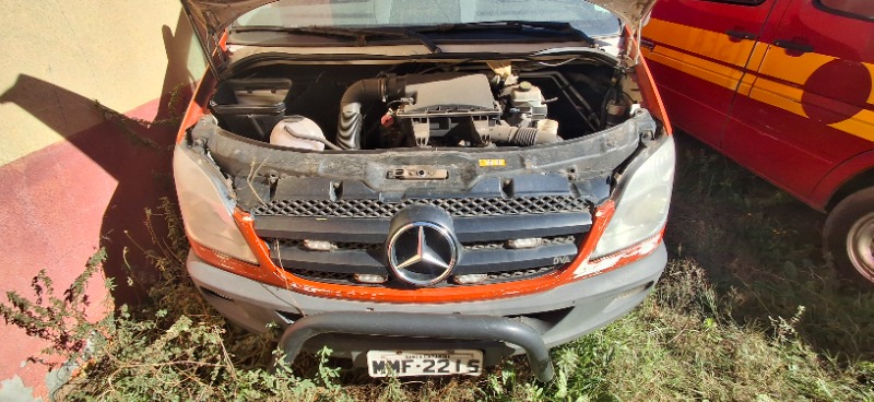 AUTOMOVEL I/M.Benz CDI SPR TCA AMB Ano: 2013/2014 — foto 4 de 4