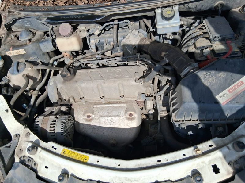 AUTOMOVEL I/Chery Celer 1.5 Ano: 2014/2015 — foto 3 de 3