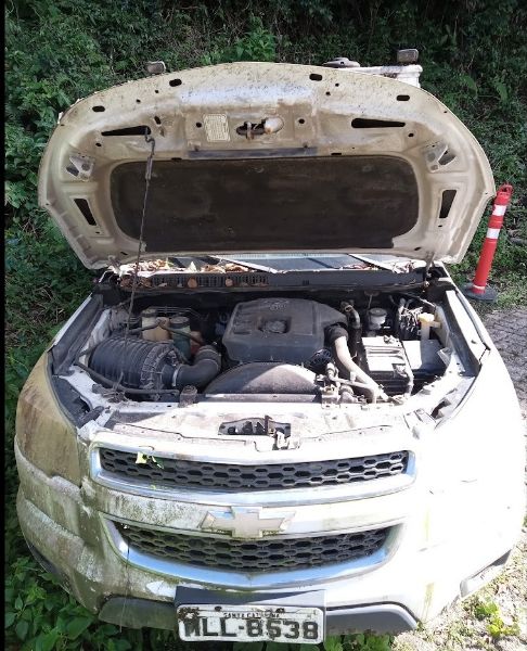 AUTOMOVEL Chevrolet/ S10 LS DS4 Ano: 2013/2014 — foto 3 de 3
