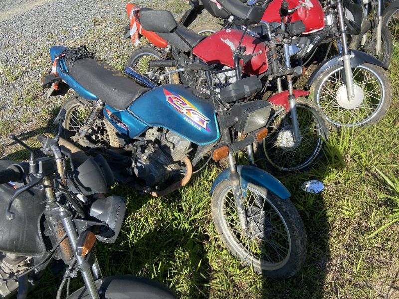 MOTOCICLETA HONDA/CG 125 TITAN Ano: 1997/1997