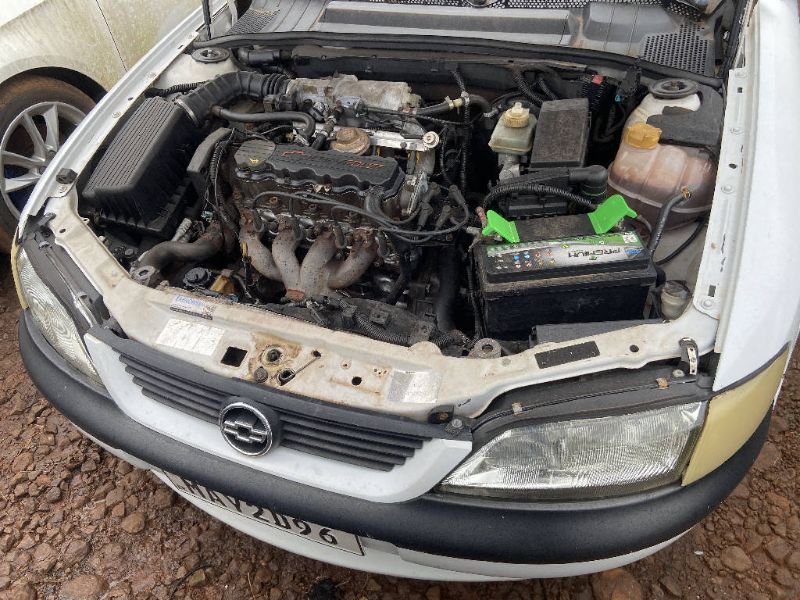 AUTOMOVEL GM/VECTRA GLS 1999/1999