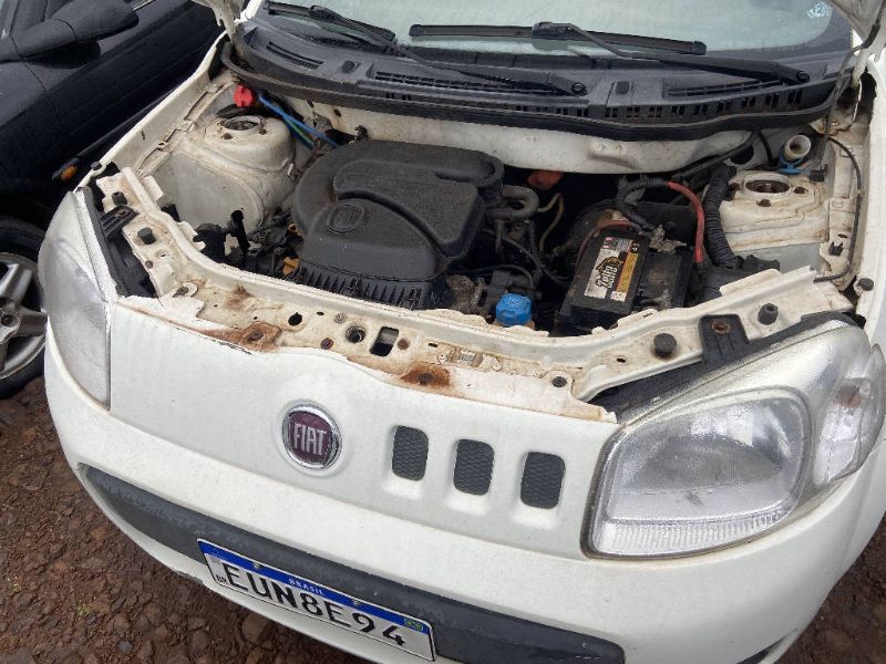 FIAT/UNO VIVACE 1.0 2011