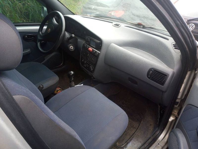 AUTOMOVEL FIAT/PALIO FIRE Ano: 2003/2003