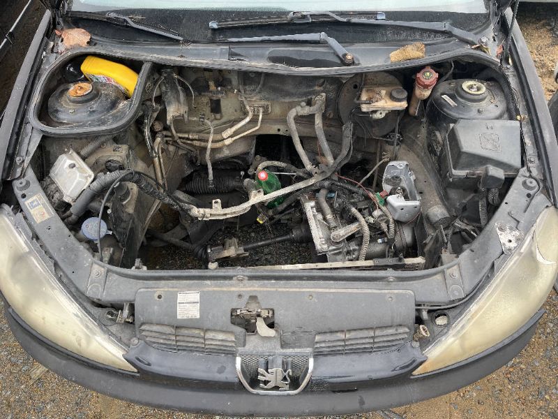 SUCATA PEUGEOT/206 14 SENSAT FX 2008/2008