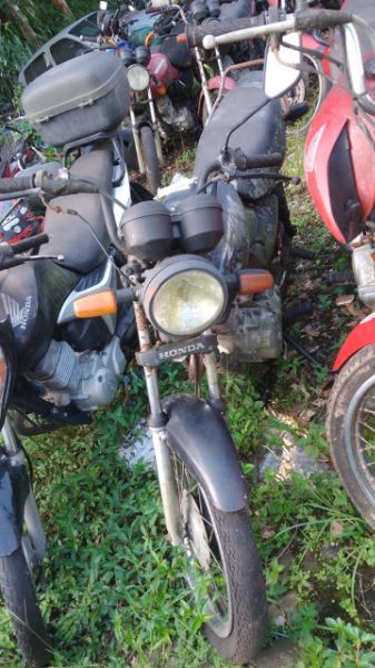 Veículo HONDA CG 125 Titan KS Honda CG 125 Titan KS 2003 2003 em leilão