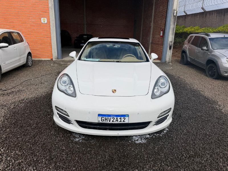 Porsche Panamera- 2012
