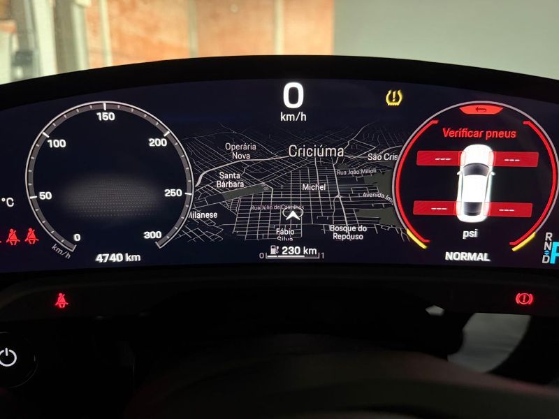 Porsche Taycan 4S- 2023 — foto 23 de 25