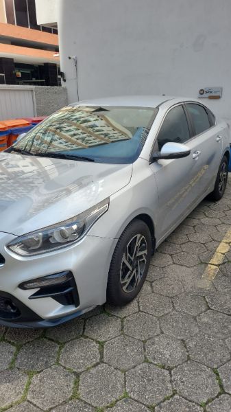 CERATO FF SX 2.0 AUT ANO 2021/2022 PLACA RIL0J21 — foto 2 de 6