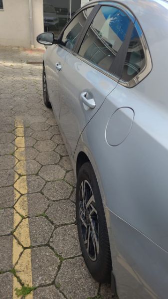 CERATO FF SX 2.0 AUT ANO 2021/2022 PLACA RIL0J21 — foto 3 de 6