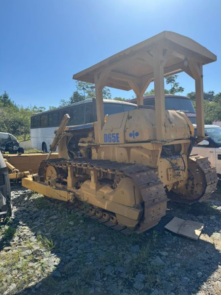 TRATOR KOMATSU D65