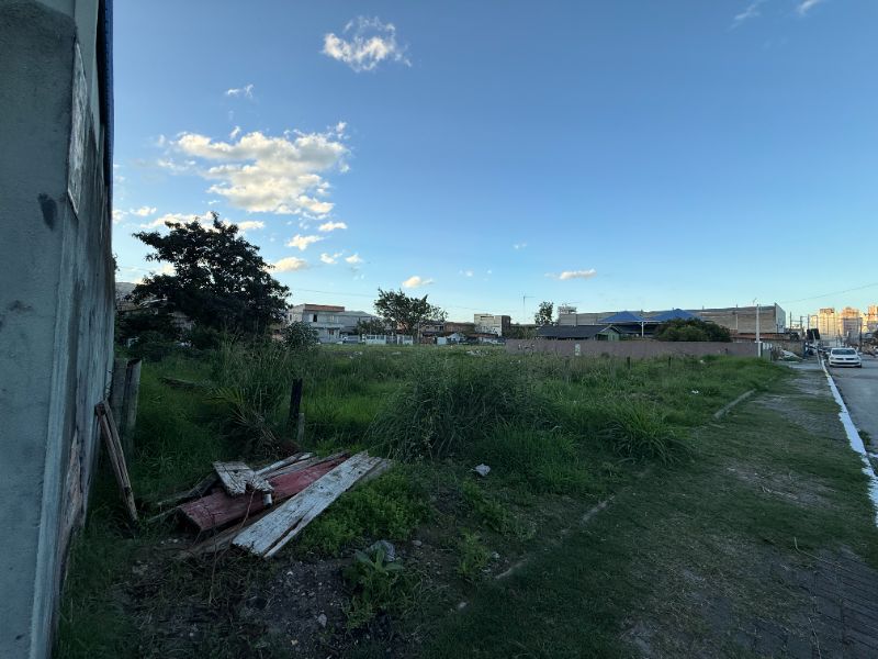 Imagem do imóvel TERRENO DE 300M2 EM ITAPEMA/SC