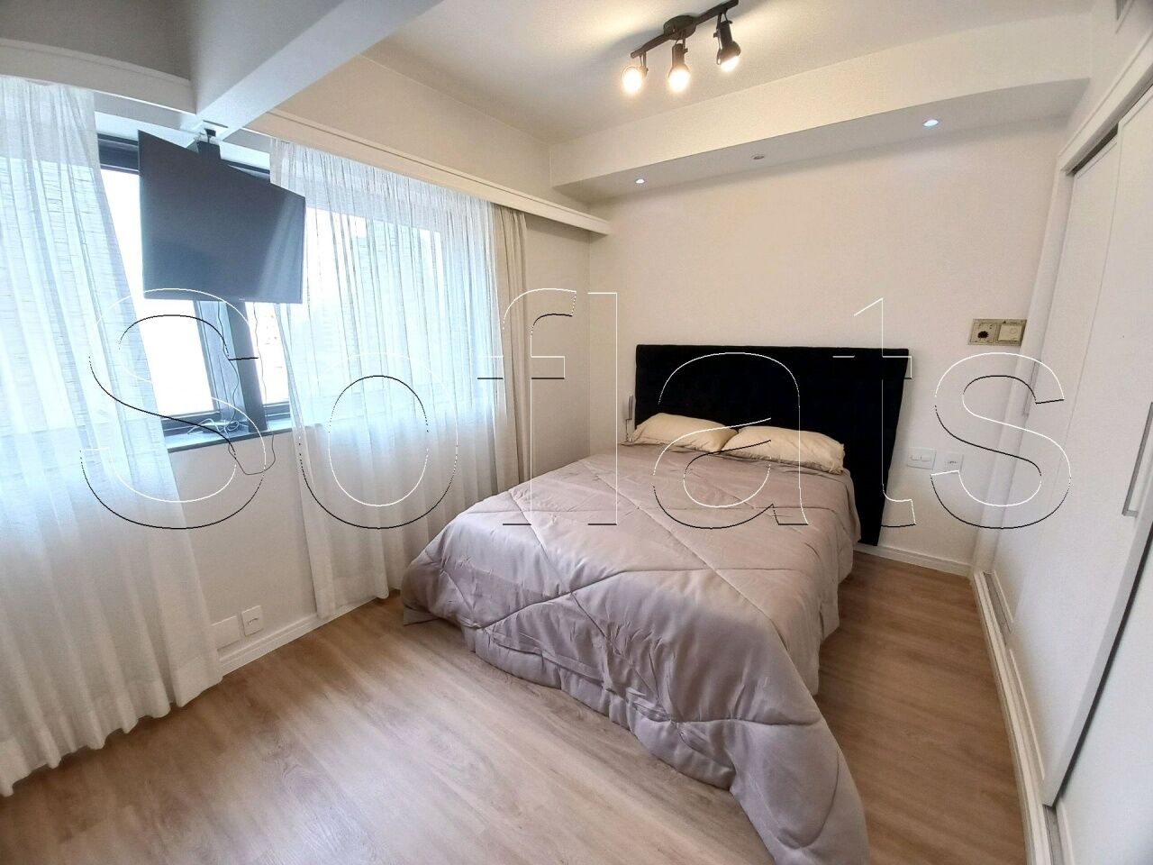 Foto 1