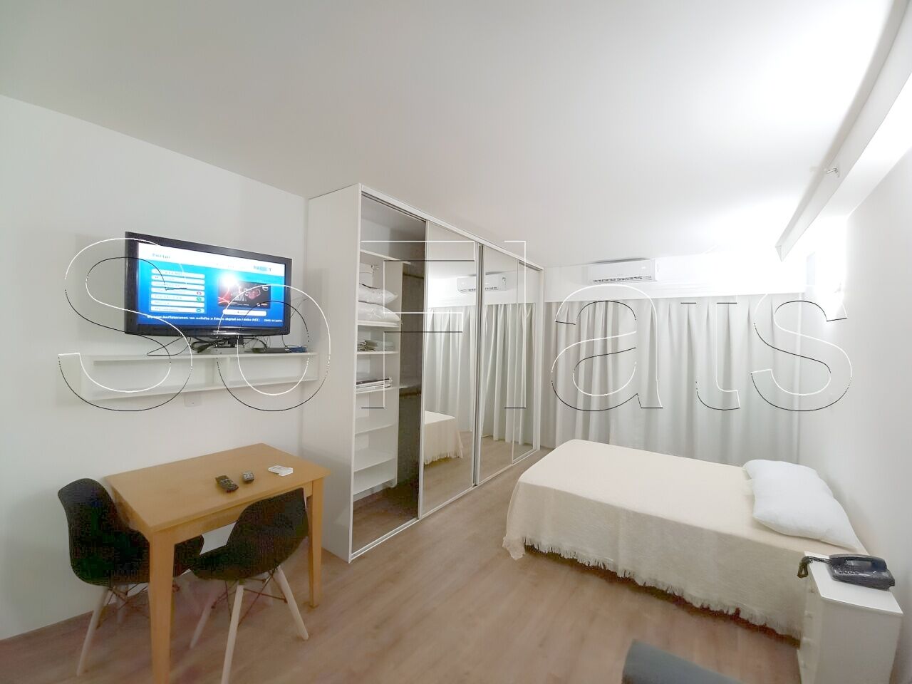 Foto 1