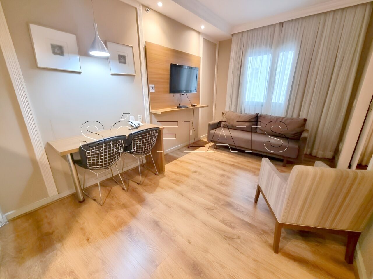 Foto 1