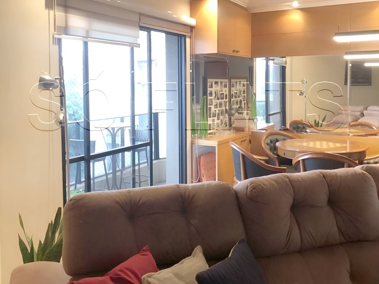 Foto 1