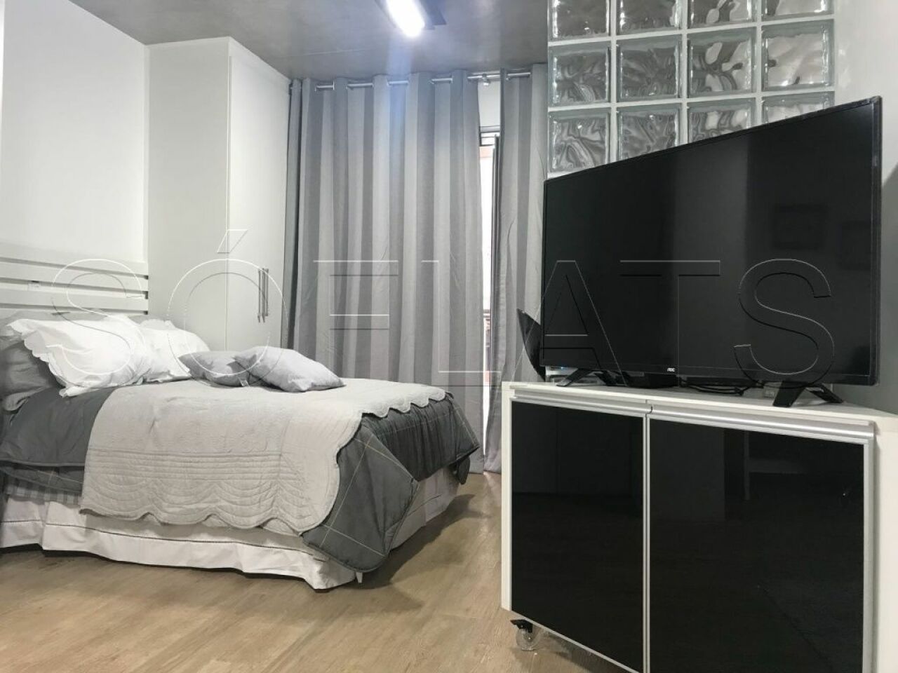 Foto 1