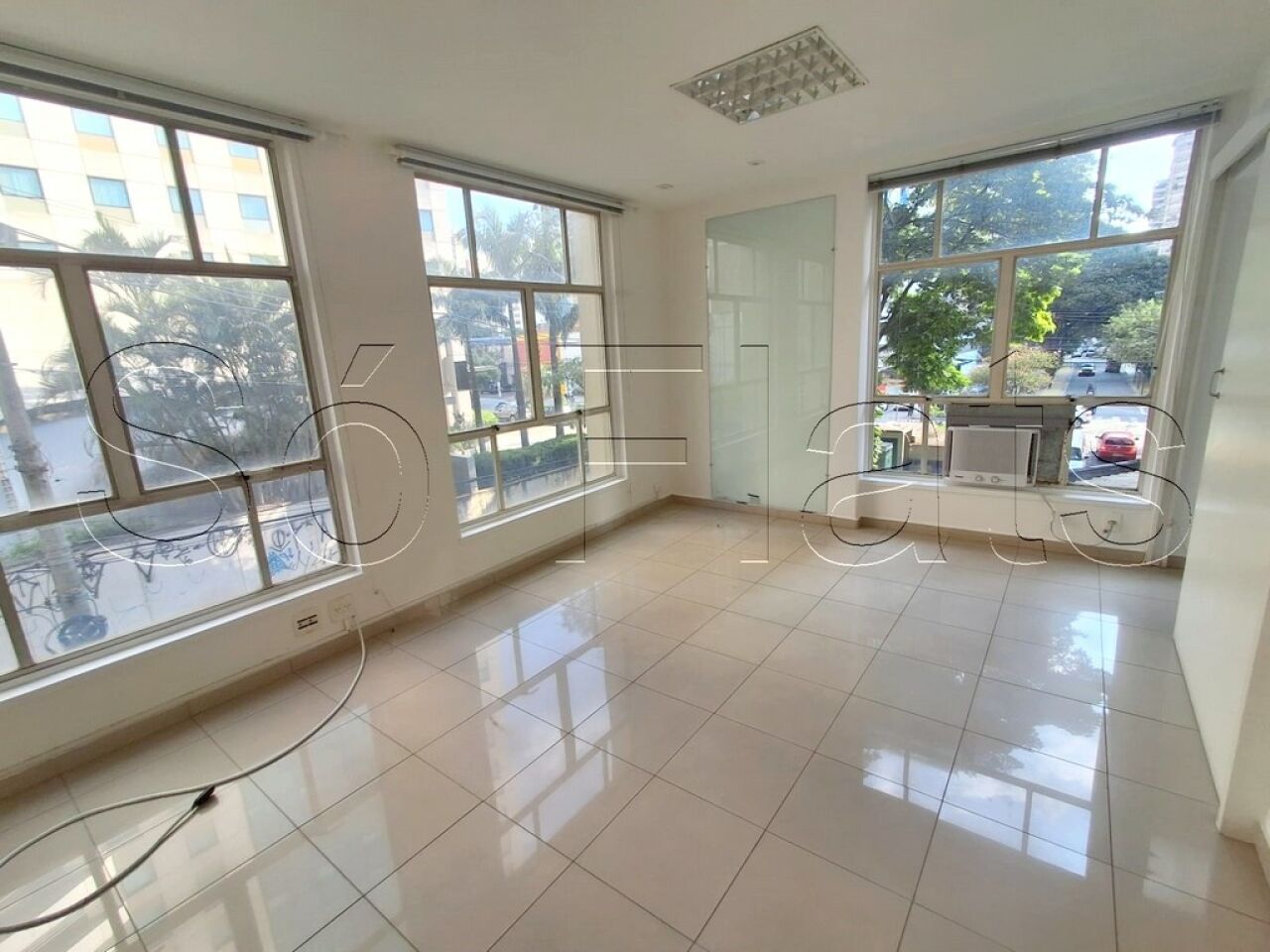 Conj. Comercial para Locação - JARDINS