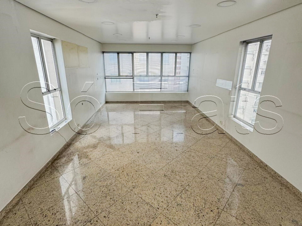 Conj. Comercial para Locação - VILA NOVA CONCEIÇÃO